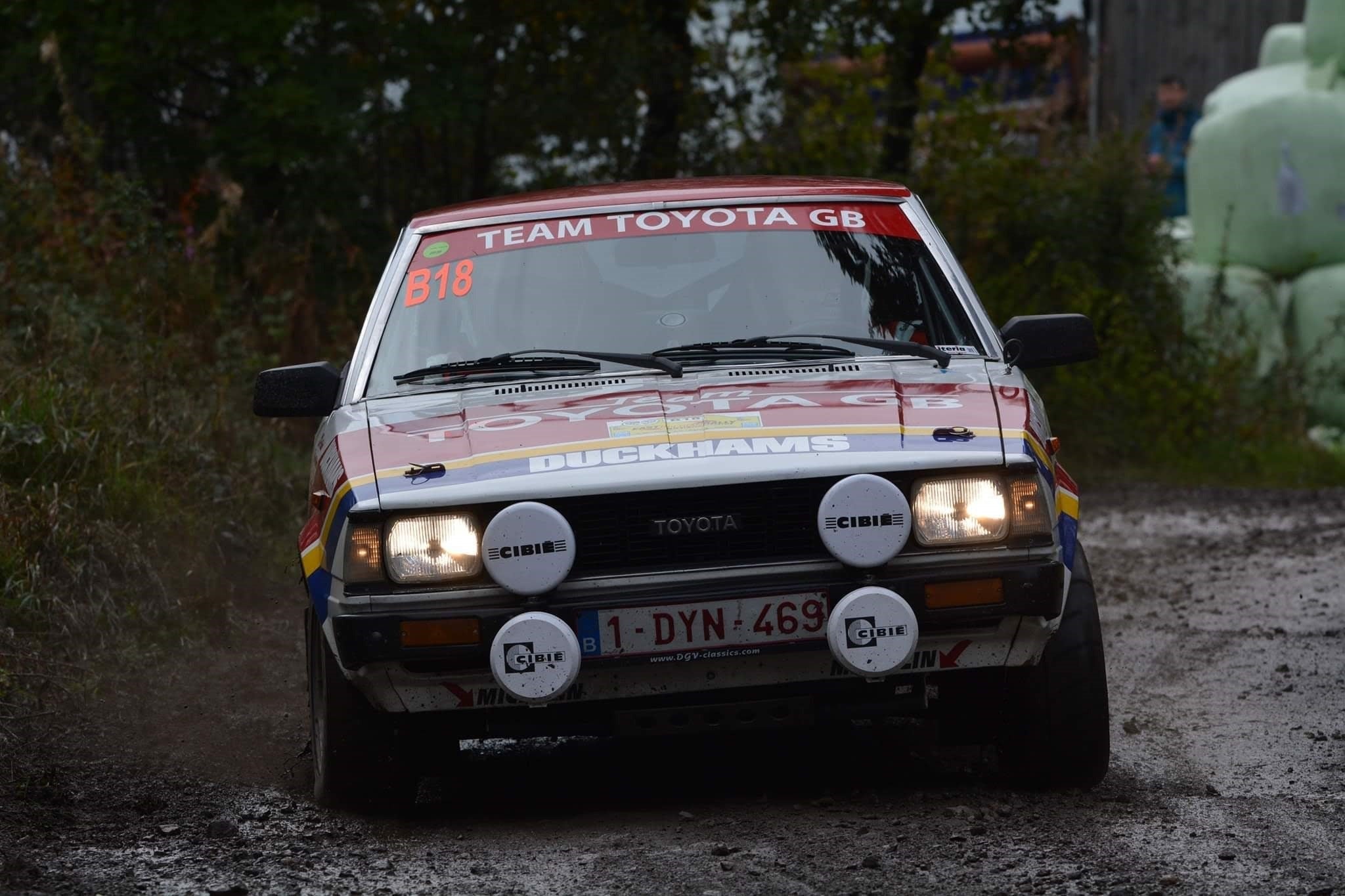 toyota-corolla-gp2-rallie-vhrs-11.jpg